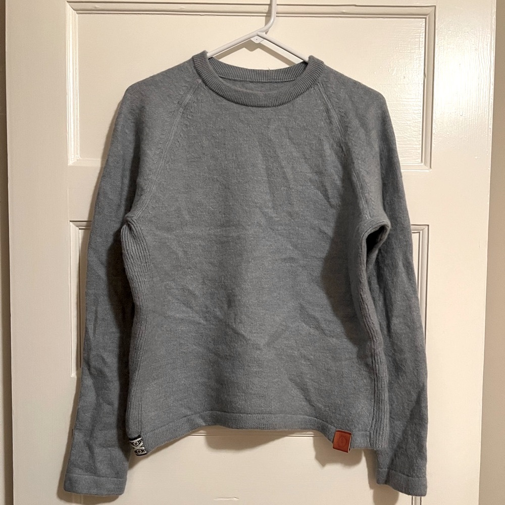 Paka The Crew Sweater